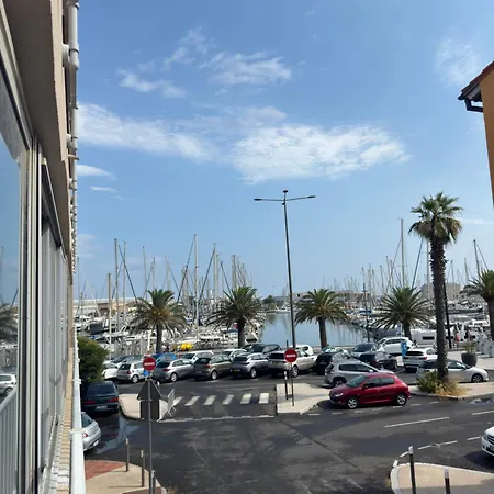 Vue Marina Кане